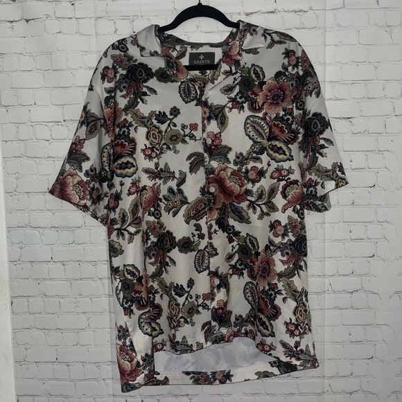 SAINTS Studio Mens Floral Print Short Sleeve Button Up Shirt Large - Picture 1 of 3